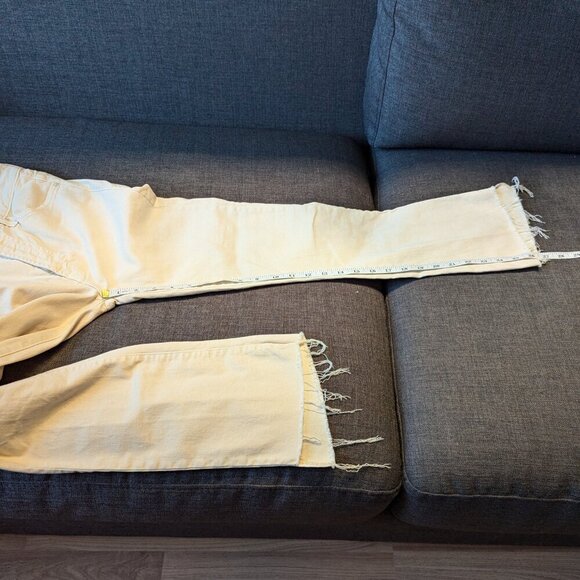 MOTHER Insider Crop Step Fray Jeans | Ivory "Chalk It Up" | Designer Denim - Picture 12 of 16